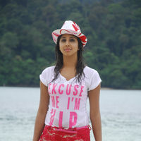 Sanjana Galrani hot in Mugguru pictures | Picture 47991